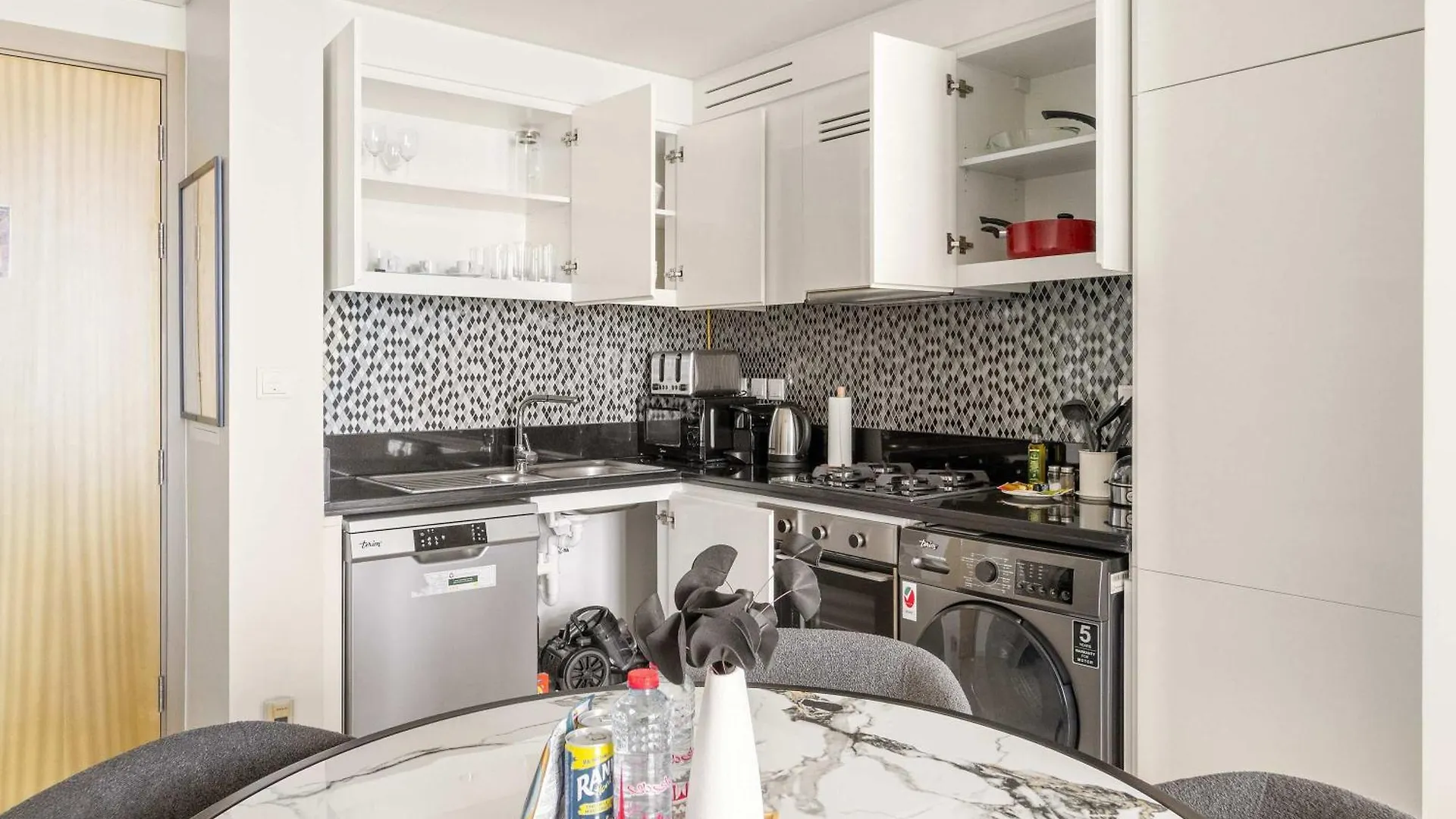 דובאי Silkhaus Elite 2Br Near Safa Park In Aykon City דירה
